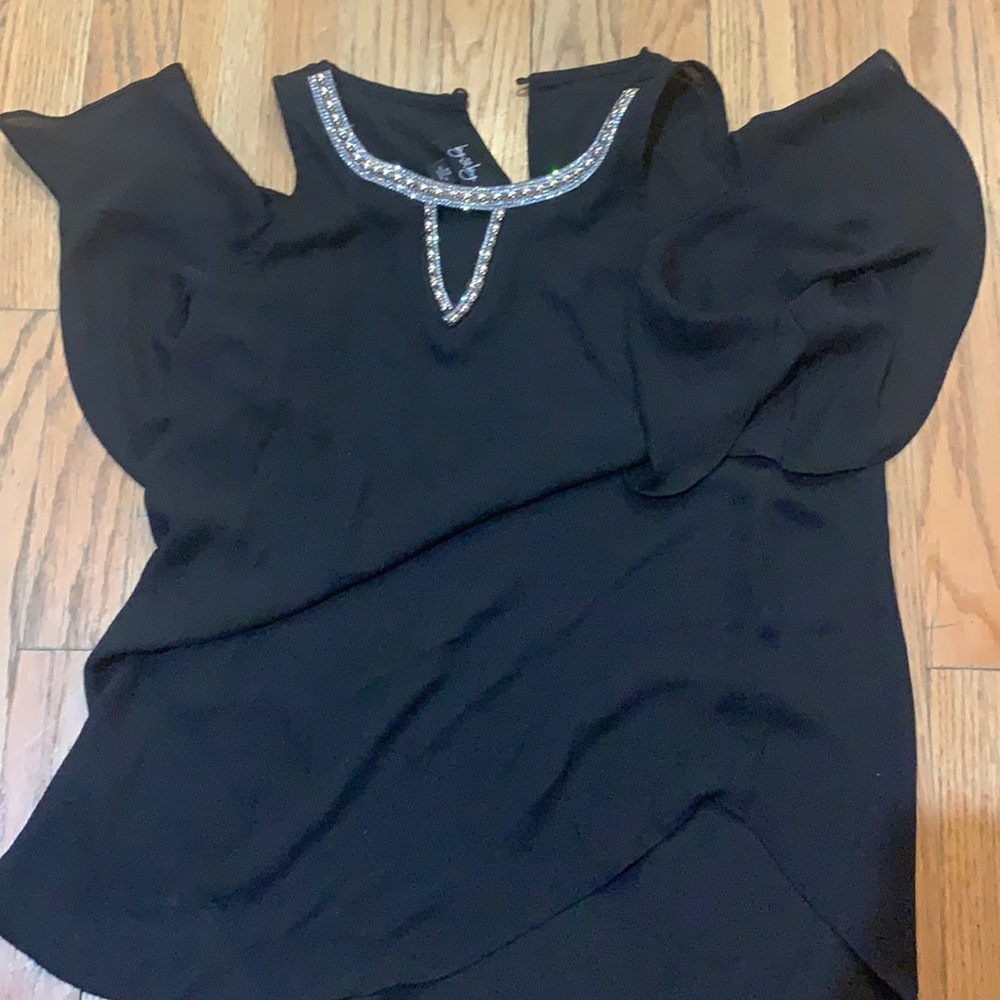 Sparkly Black fancy top Size XS Brand by by